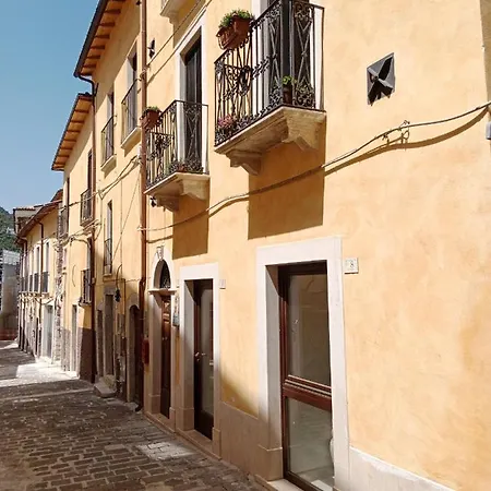 Sisu Bussi 公寓 Bussi sul Tirino